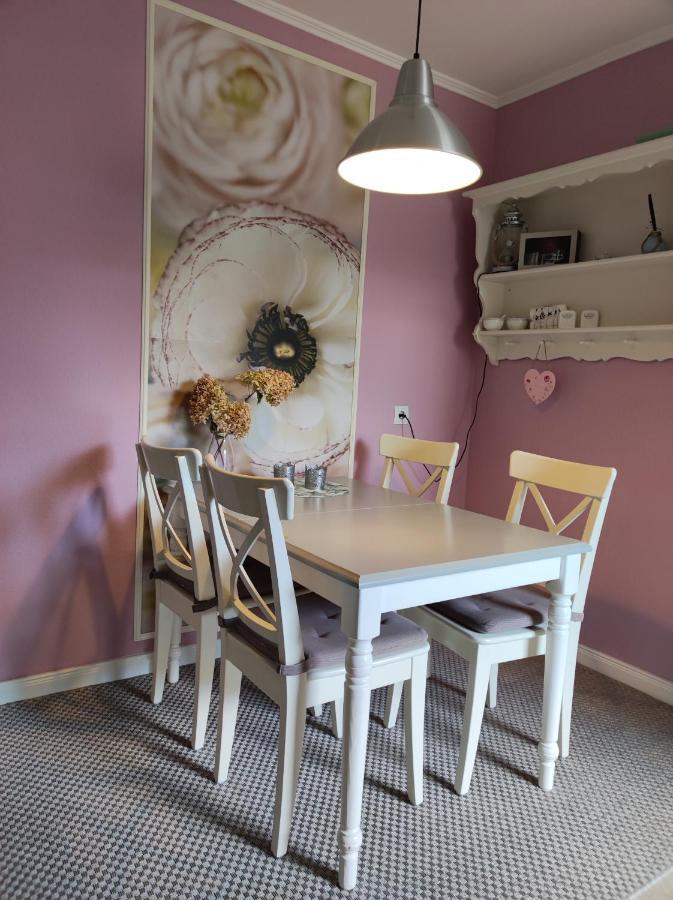 Pier 12 Ferienwohnung Eckernförde Екстериор снимка