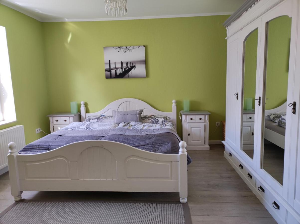 Pier 12 Ferienwohnung Eckernförde Екстериор снимка