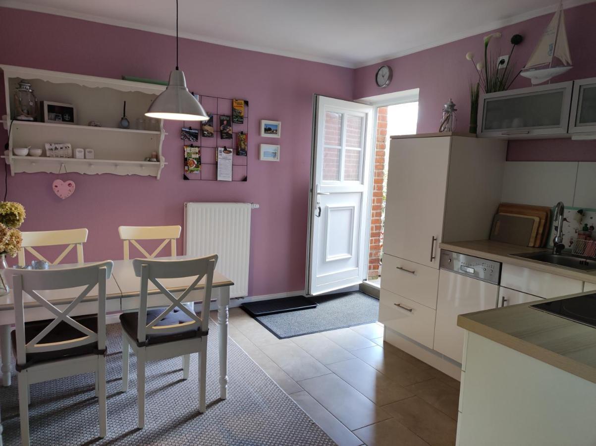 Pier 12 Ferienwohnung Eckernförde Екстериор снимка